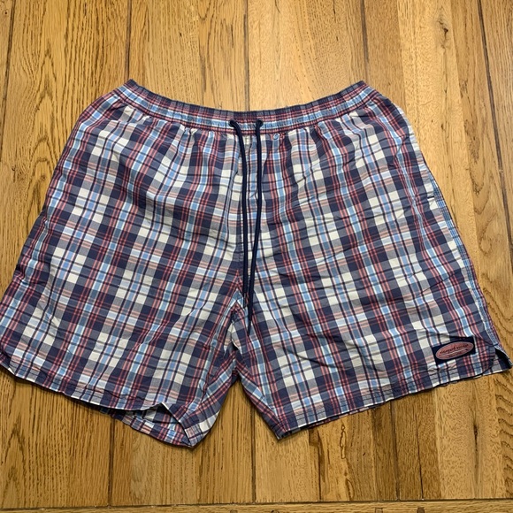 Vineyard Vines swim trunks - Picture 1 of 4